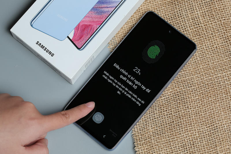 Samsung Galaxy A53 5G được kinh doanh tại Thế Giới Di Động 